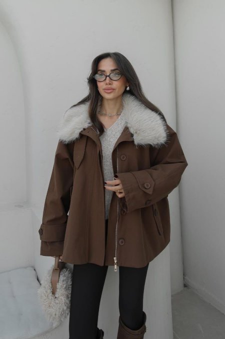 جاكيت بقبة فرو