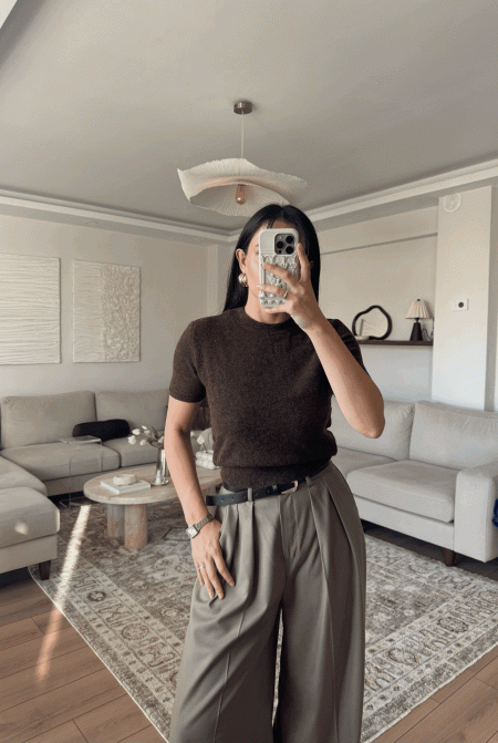 كنزة نص كم بيسك